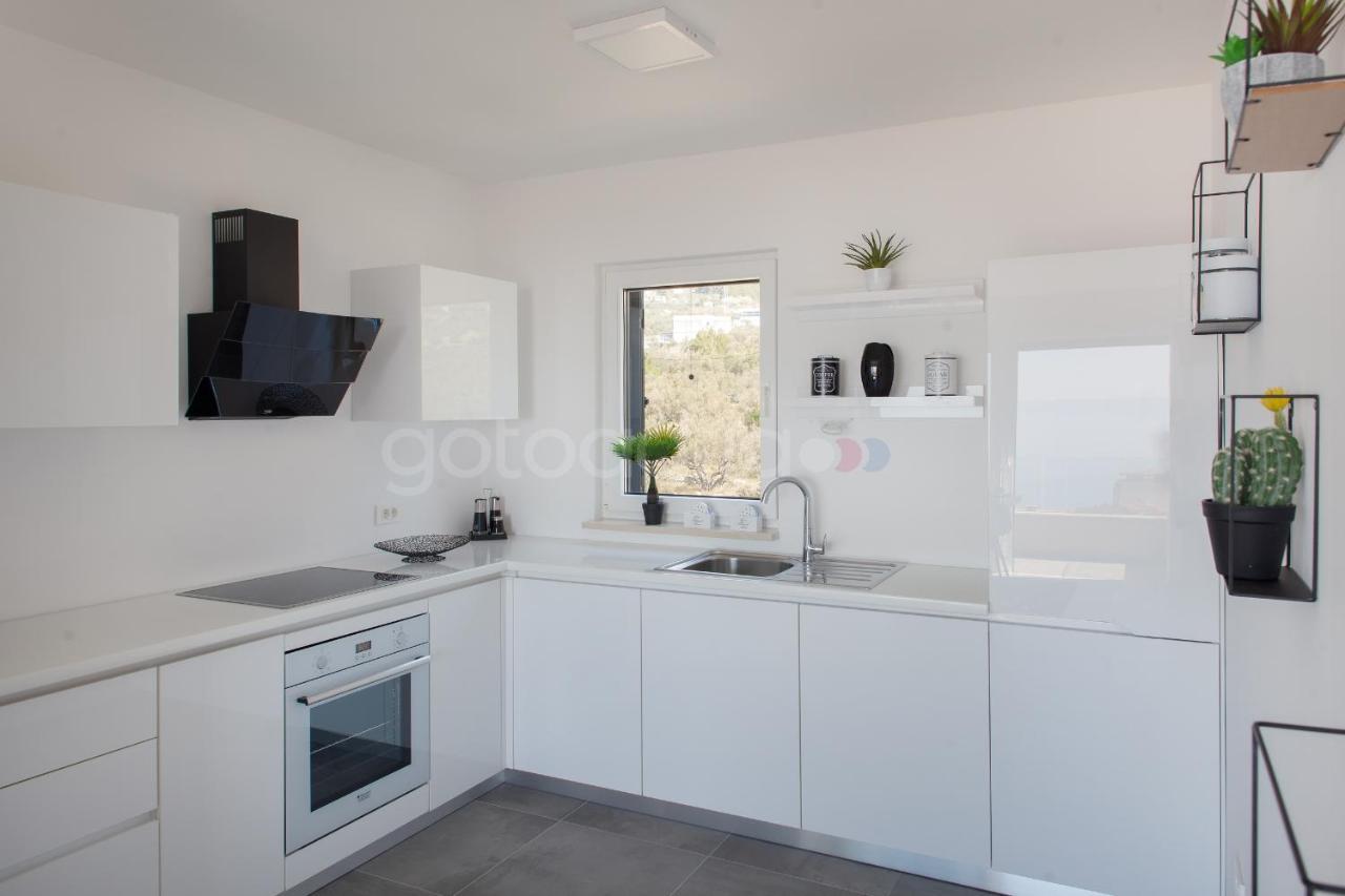 Luxury Apartment Sofia -Free Beach Parking 马卡尔斯卡 外观 照片