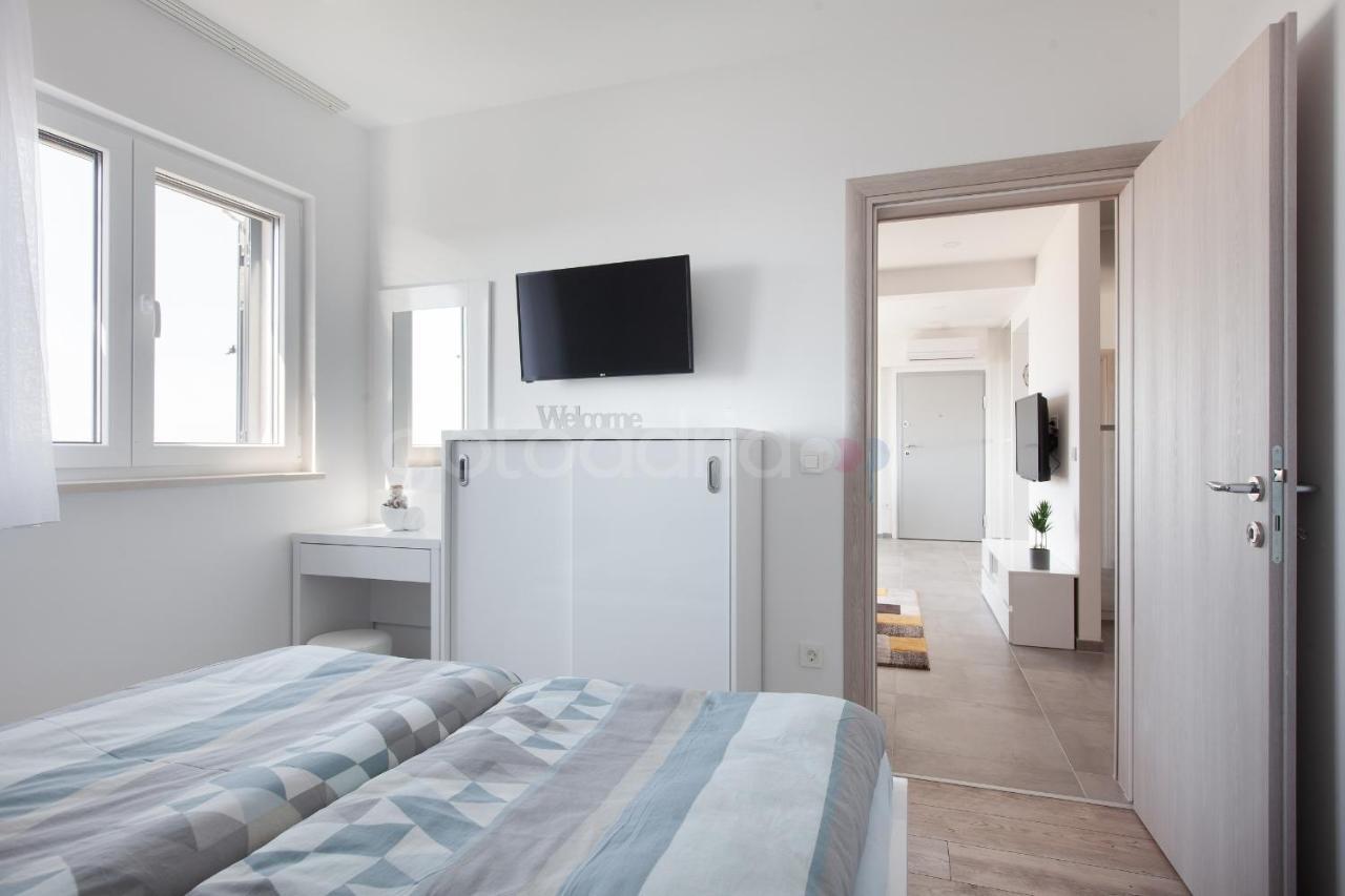 Luxury Apartment Sofia -Free Beach Parking 马卡尔斯卡 外观 照片